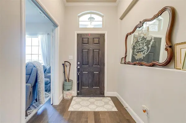 729 Franklin Drive, Joshua, TX 76058