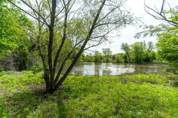 1401 E Campus Road, Palmer, TX 75152