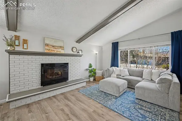 6347 E Wicklow CIR, Colorado Springs, CO 80918