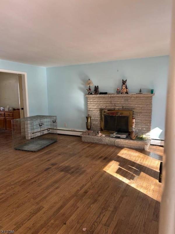 64 William St,  Clark Twp.,  NJ 07066