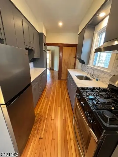 1 Laurel Pl #1, East Rutherford Boro, NJ 07073