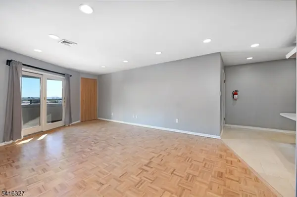 41-51 Wilson Ave #D6, Newark City, NJ 07105