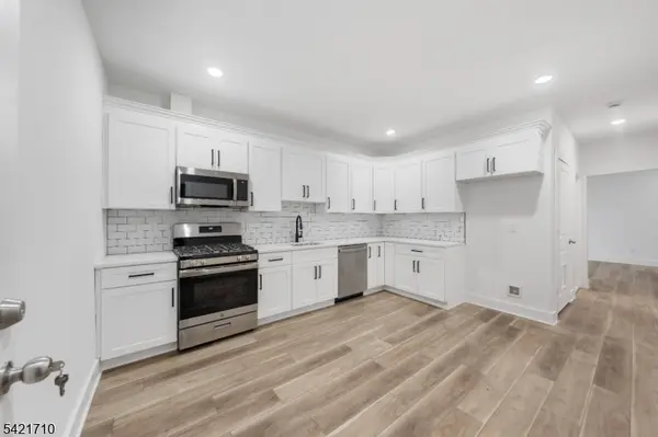 16 Headley Ter, Irvington Twp., NJ 07111