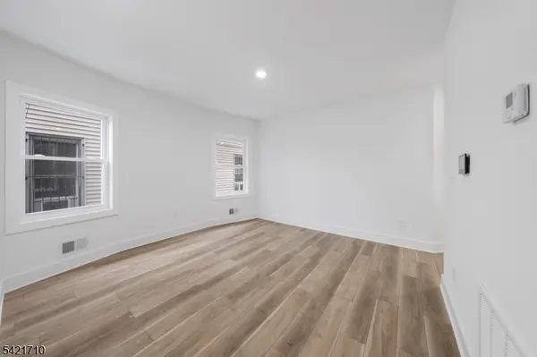 16 Headley Ter, Irvington Twp., NJ 07111