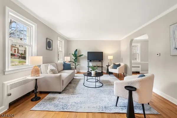 5 Northview Ter, Maplewood Twp., NJ 07040