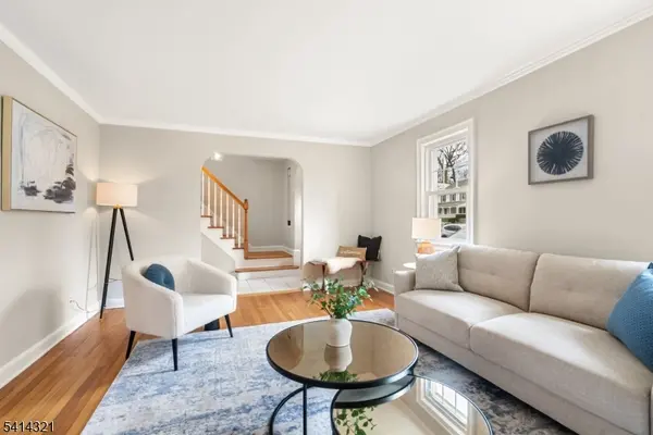 5 Northview Ter, Maplewood Twp., NJ 07040