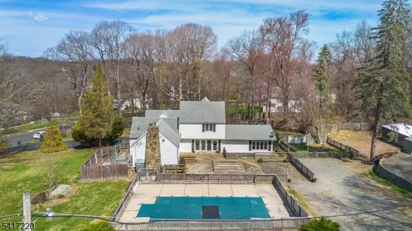 8 Stonehedge Ln, Byram Twp., NJ 07821