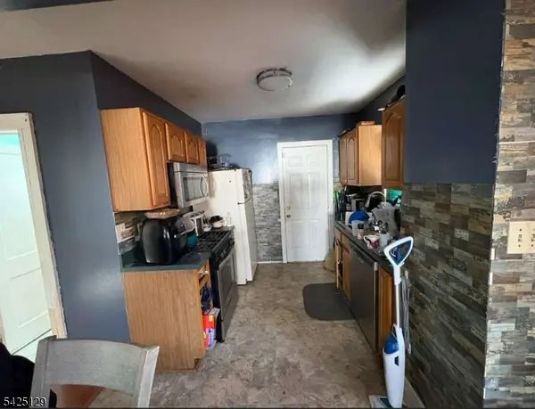 148-150 Pineview Ter, Plainfield City, NJ 07062