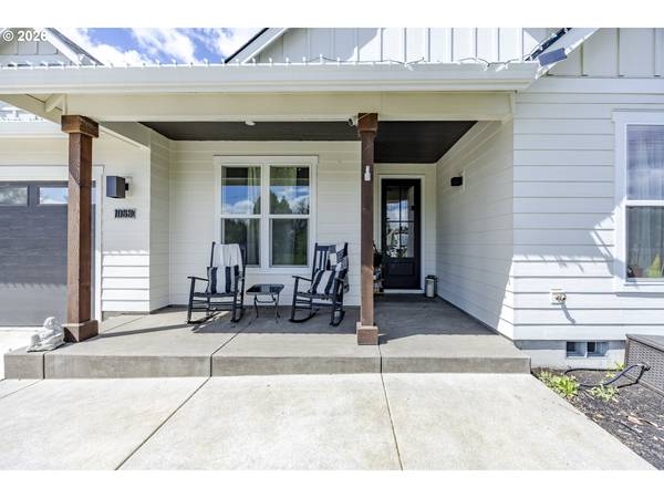 1068 KINTZLEY AVE, Springfield, OR 97478