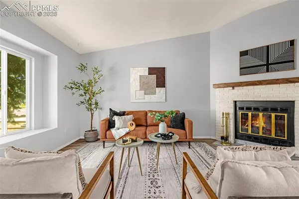 1565 Piros DR, Colorado Springs, CO 80915