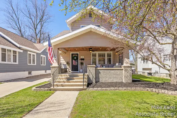 24 Pine ST, Zeeland City, MI 49464