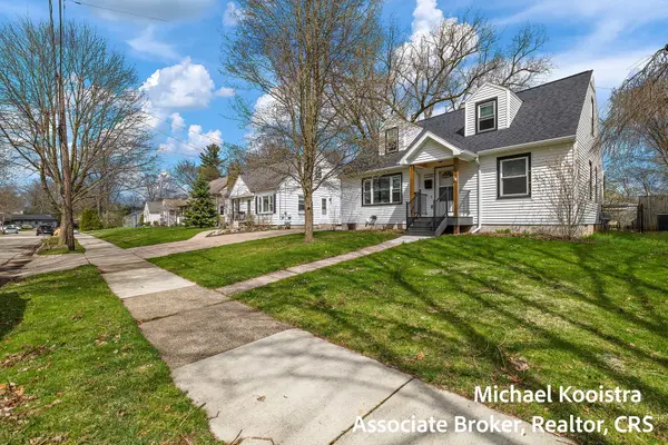 1138 Orchard AVE SE, East Grand Rapids, MI 49506