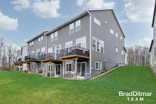 2313 Watertown WAY NE #22, City Of Grand Rapids, MI 49505