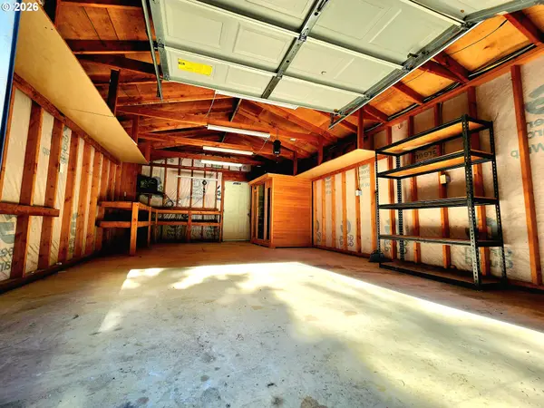 874 S MAIN ST, Canyonville, OR 97417