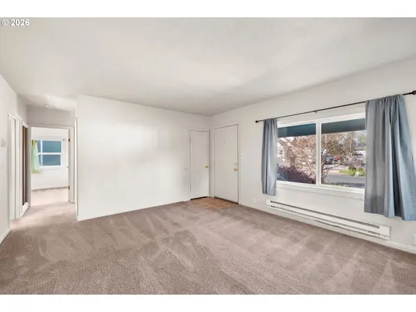 360 NE LIBERTY AVE, Gresham, OR 97030