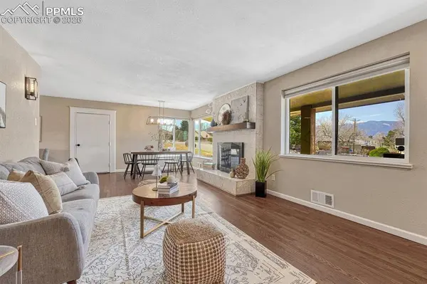 2005 Crest Haven CIR, Colorado Springs, CO 80909