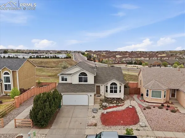 6762 Wild Indigo DR, Colorado Springs, CO 80923
