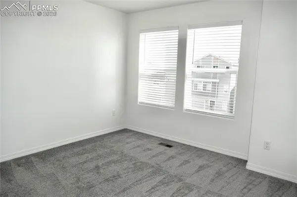 706 Grissom DR, Colorado Springs, CO 80915