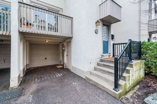 33 Cheryl Shepway N/A, Toronto C15, ON M2J 4R5