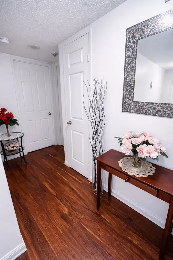 245 The Don WAY W #112, Toronto C13, ON M3B 3M2