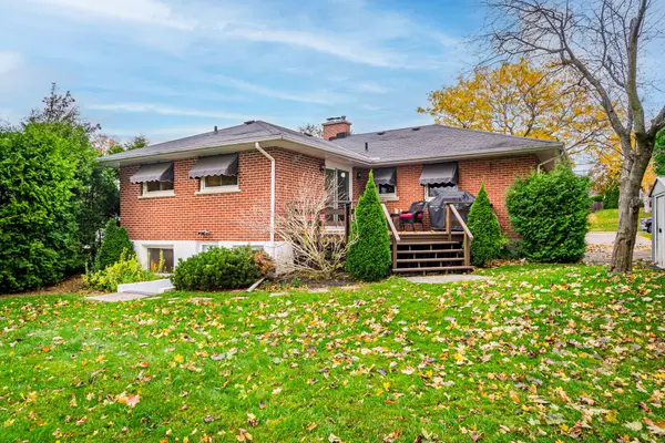 962 Mohawk ST, Oshawa, ON L1G 3B2