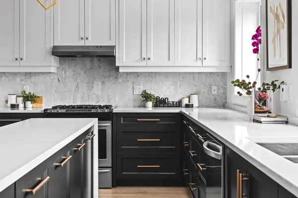 47 Don Valley DR, Toronto E03, ON M4K 2J1