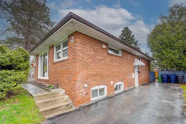 3 Botany Hill RD, Toronto E09, ON M1G 3K1