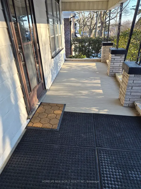 37 Kingswood RD #2nd floor, Toronto E02, ON M4E 3N4