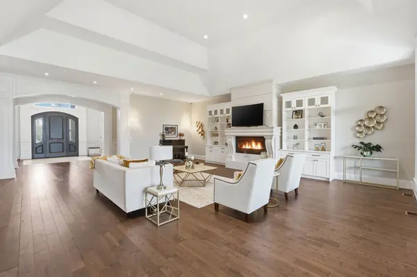 37 Greenan RD, Whitchurch-stouffville, ON L4A 3H7