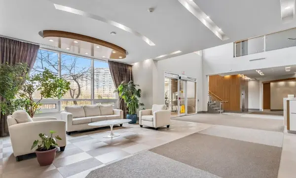 50 Clegg RD #1102, Markham, ON L6G 0C6