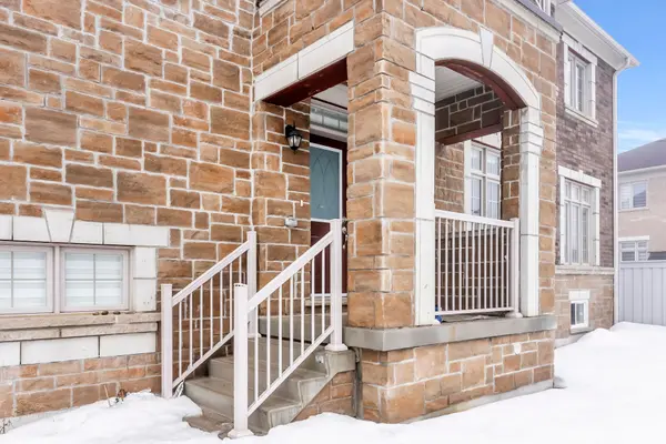 333 Boundary BLVD, Whitchurch-stouffville, ON L4A 5E2