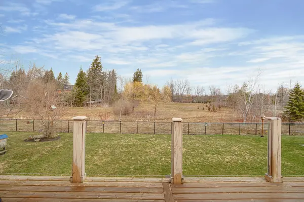 73 Findlay DR, Collingwood, ON L9Y 0G6