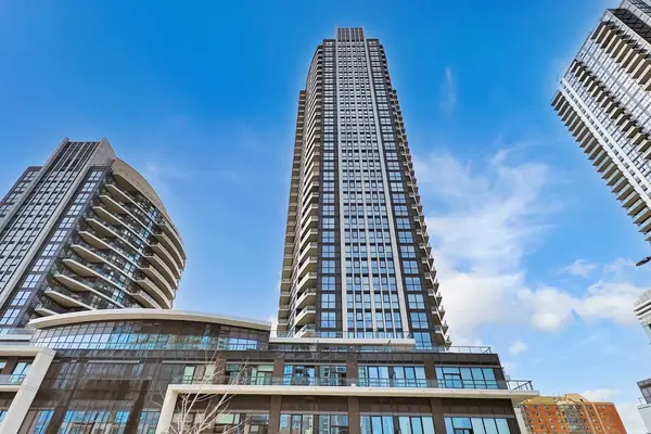 35 Watergarden Dr. DR #615, Mississauga, ON L5R 0G8