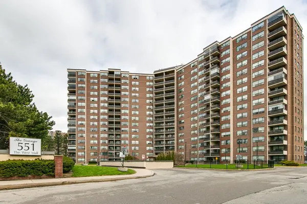 551 The West Mall N/A #1517, Toronto W08, ON M9C 1G7