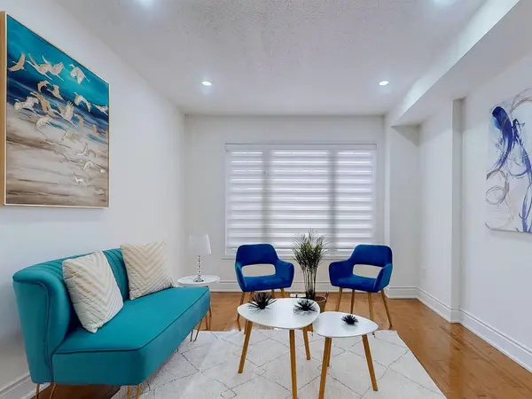 5030 Heatherleigh AVE #170, Mississauga, ON L5V 2G7