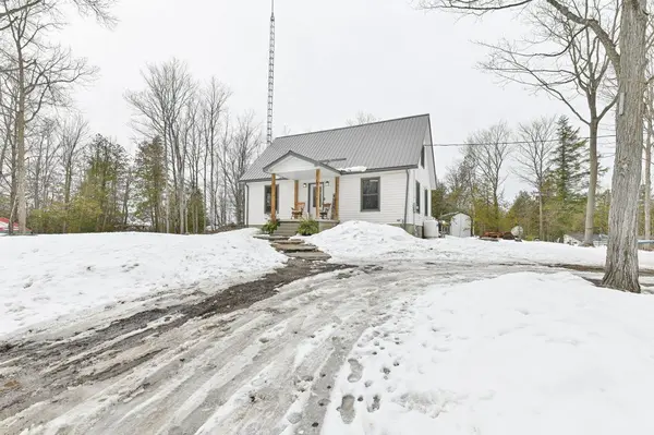 12 Cosgrove LN, Stirling-rawdon, ON K0K 2M0