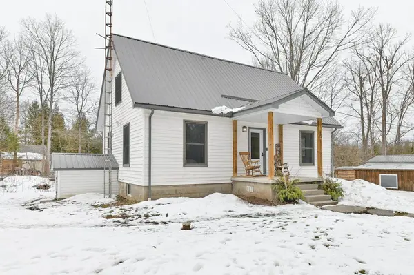 12 Cosgrove LN, Stirling-rawdon, ON K0K 2M0