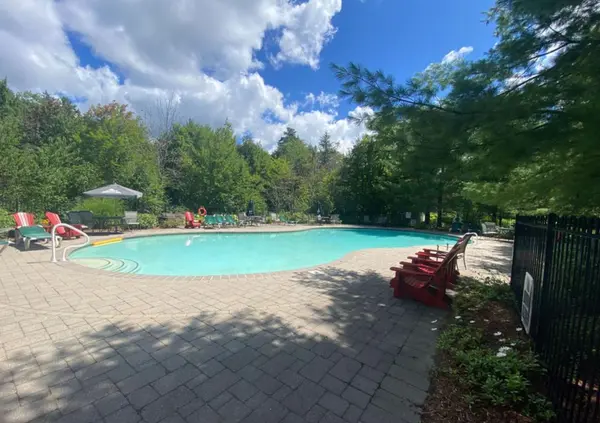 201 Glen Abbey WAY S, Seguin, ON P2A 2W8