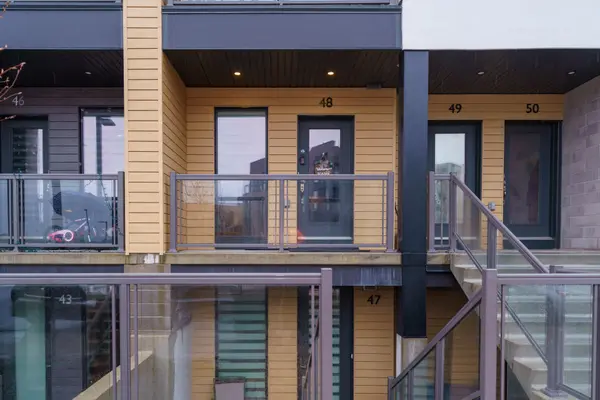 261 Woodbine AVE ##48, Kitchener, ON N2R 0S7