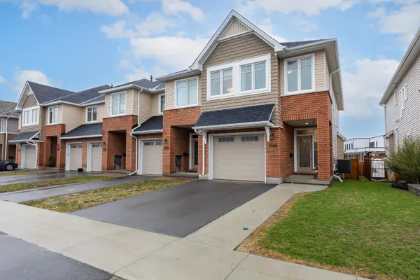 1669 Tenley DR, Kingston, ON K7P 0S4