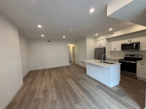 405 Myers RD #1, Cambridge, ON N1P 0B6