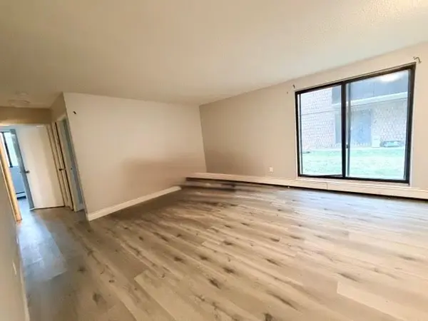 43 Taylor AVE #101, Chatham-kent, ON N7L 2T4