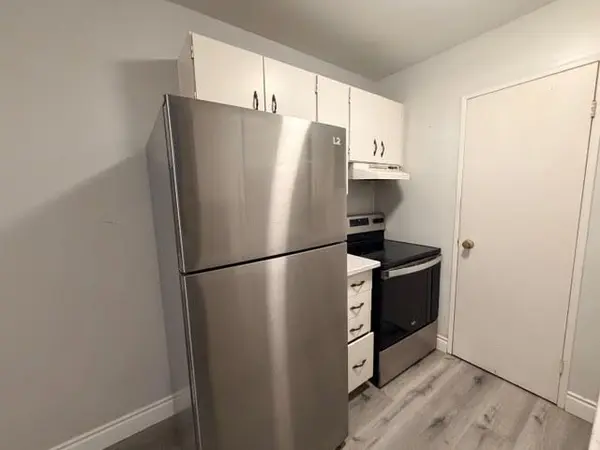 43 Taylor AVE #101, Chatham-kent, ON N7L 2T4