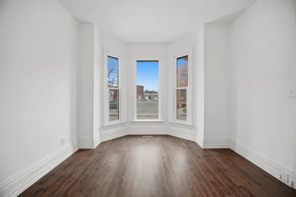 14 William ST, Hamilton, ON L8L 5T7