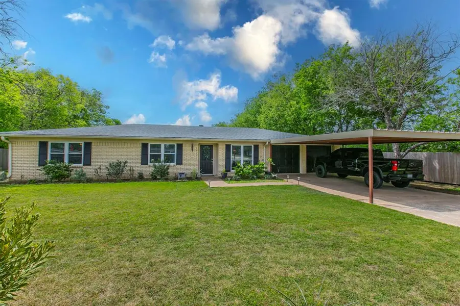 11118 China Spring Road, Waco, TX 76708