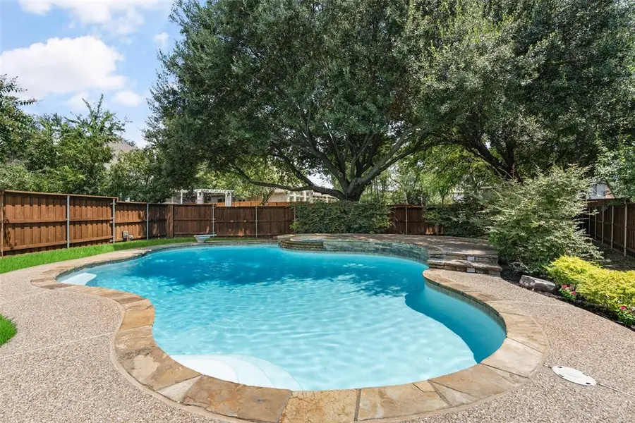 702 Athens Court, Allen, TX 75013