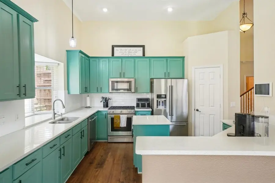 2728 Vista Bluff Boulevard, Lewisville, TX 75067