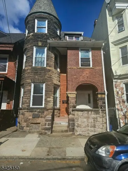 167 S 9th Street, Newark City, NJ 07107