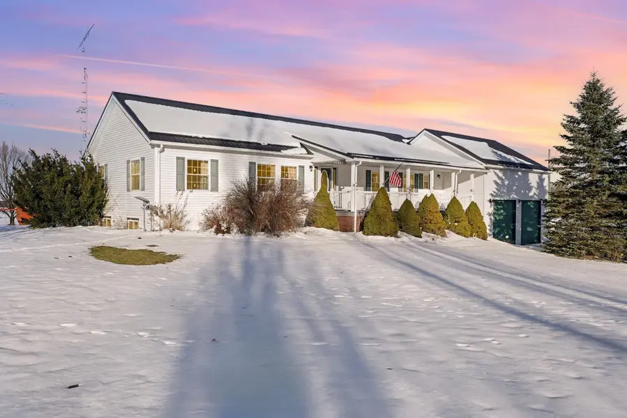 1190 Arthur RD, Sheridan Twp, MI 49340