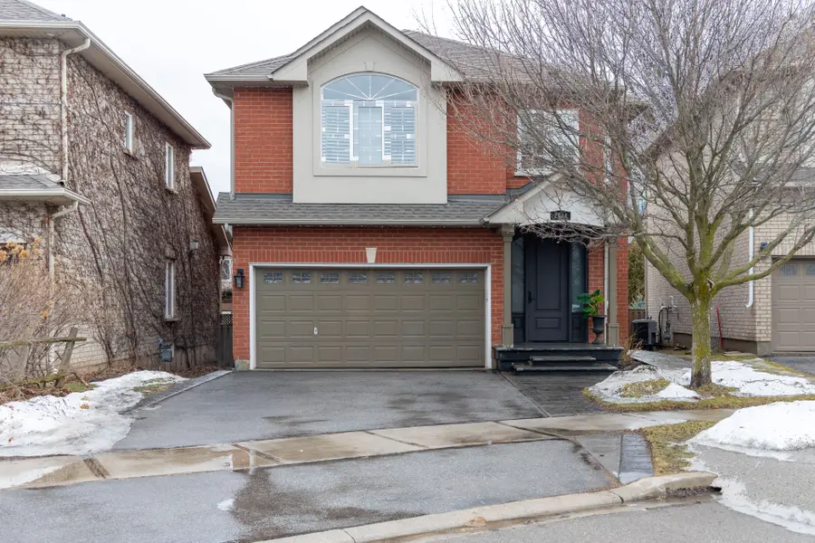 2434 Blue Holly CRES, Oakville, ON L6M 4V4